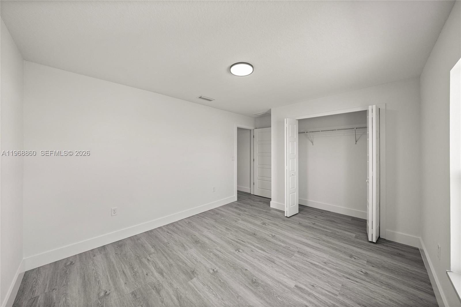 9989 SW 42nd Ave Ocala, FL 34476