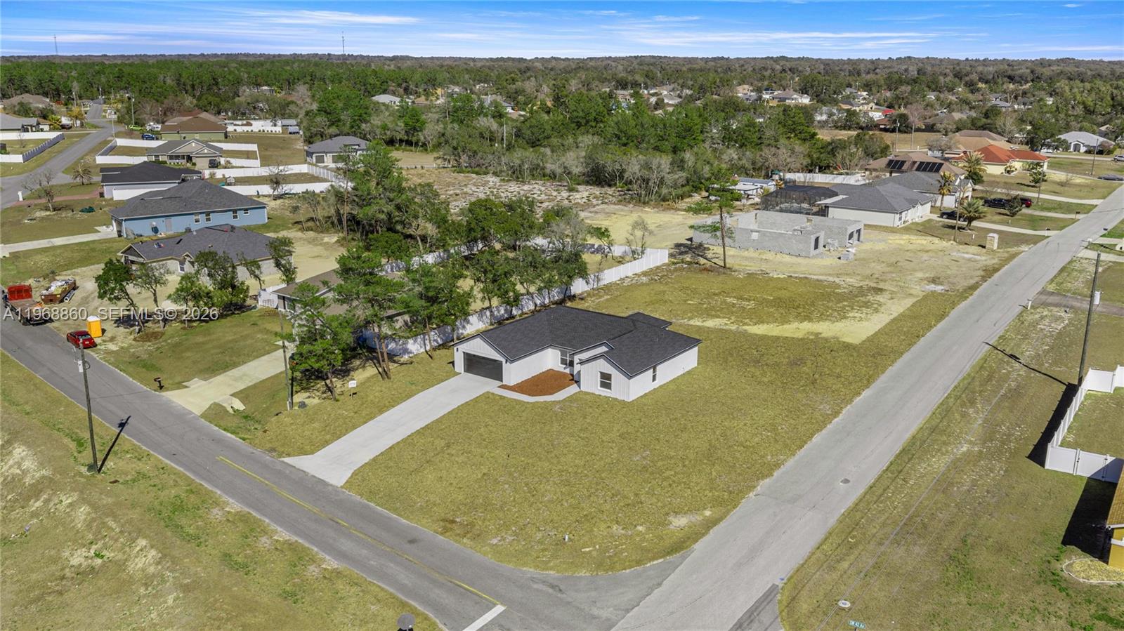 9989 SW 42nd Ave Ocala, FL 34476