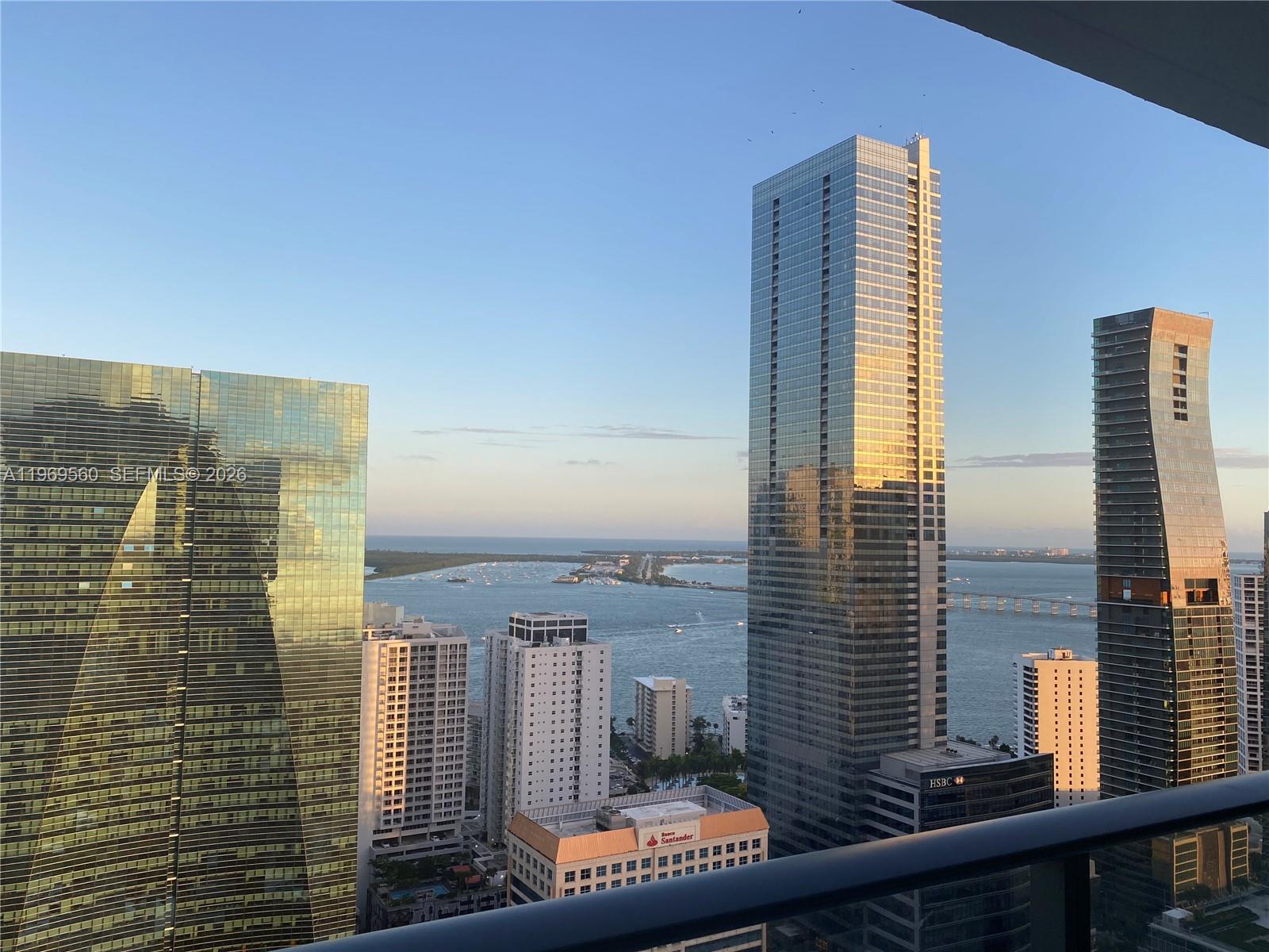 image Dua Miami (SLS Brickell)1