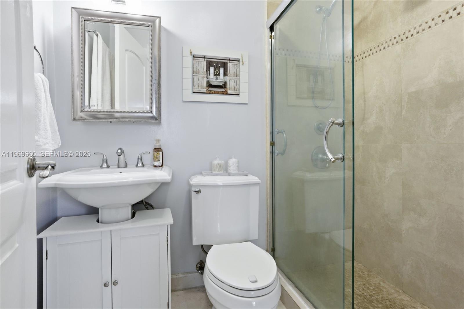 5851 SW 15th St West Miami, FL 33144