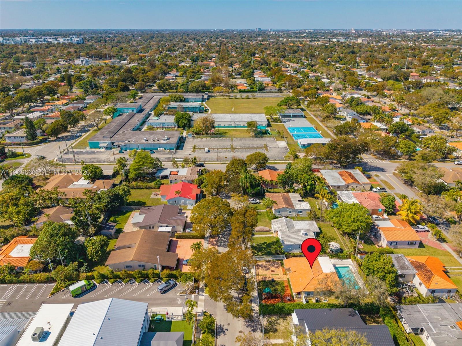 5851 SW 15th St West Miami, FL 33144