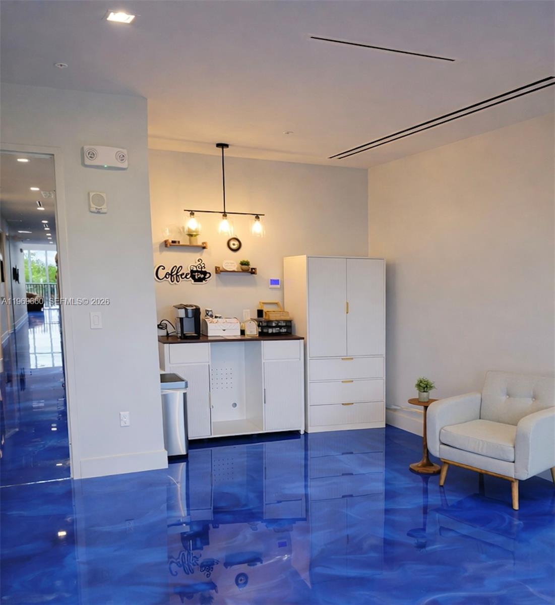 5851 SW 15th St West Miami, FL 33144