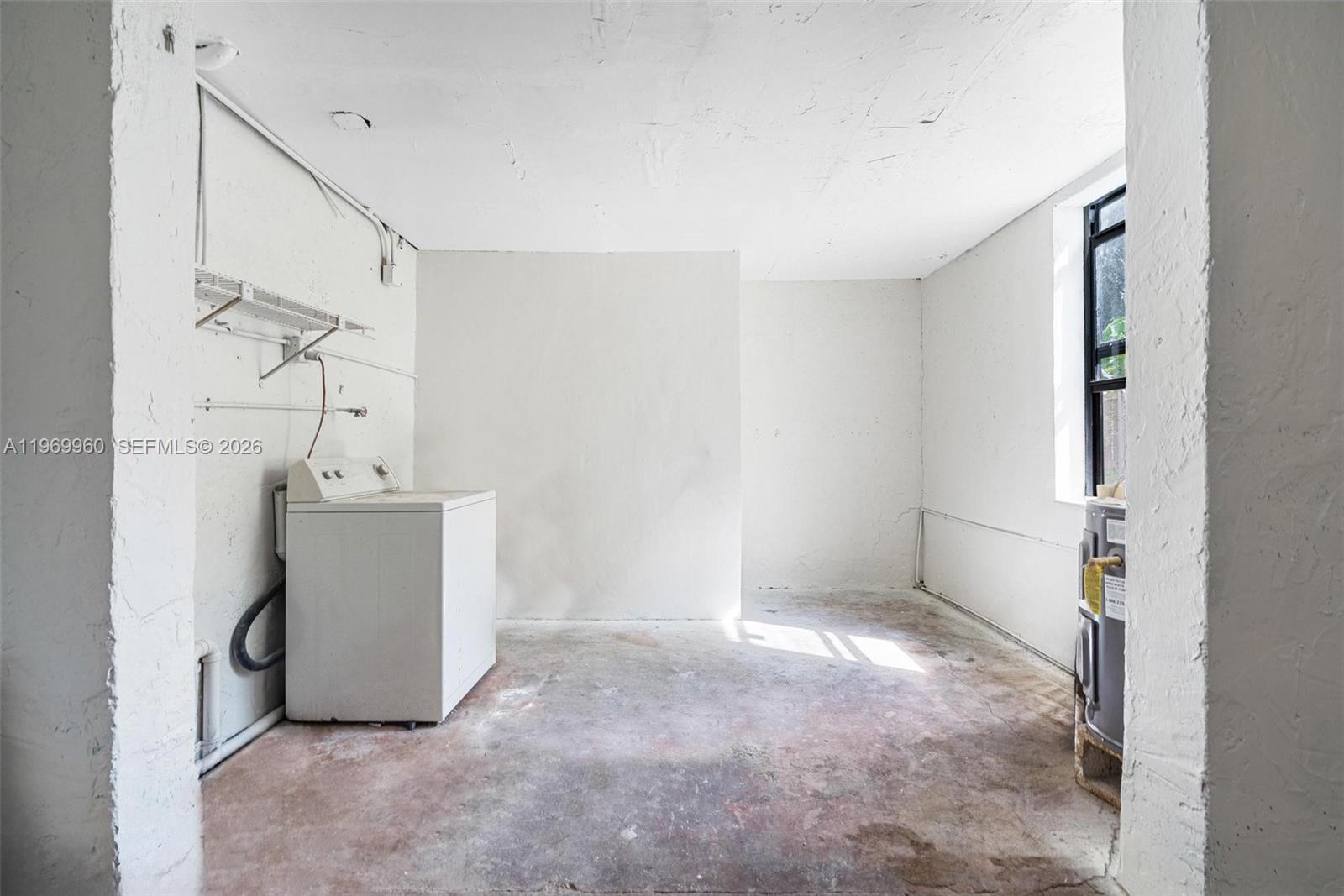 1523 NW 38th St Miami, FL 33142