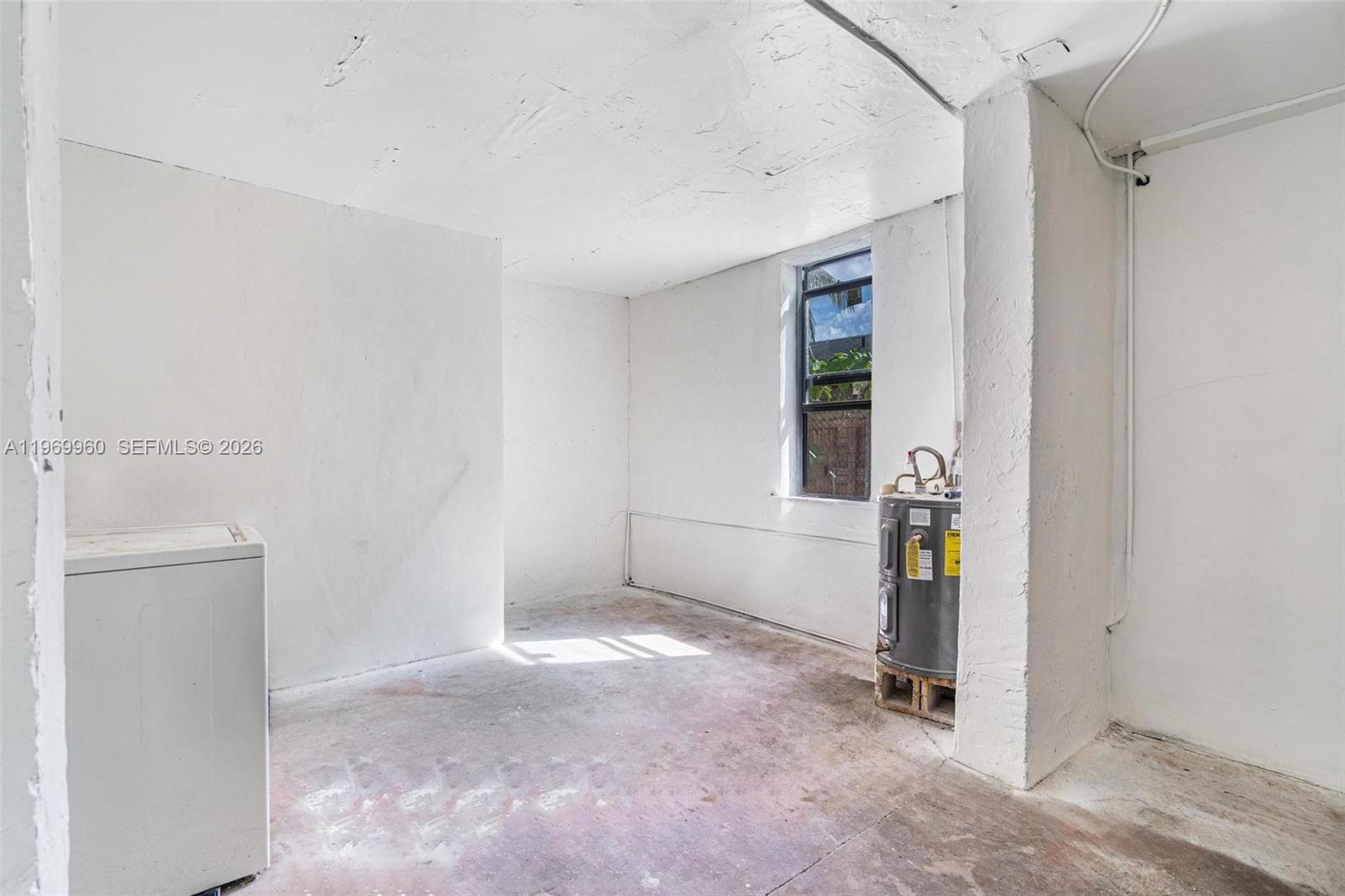 1523 NW 38th St Miami, FL 33142