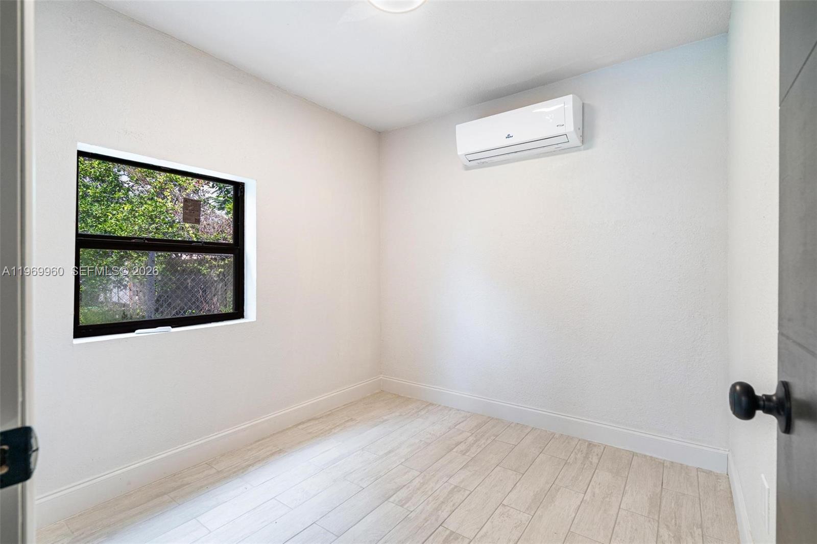 1523 NW 38th St Miami, FL 33142