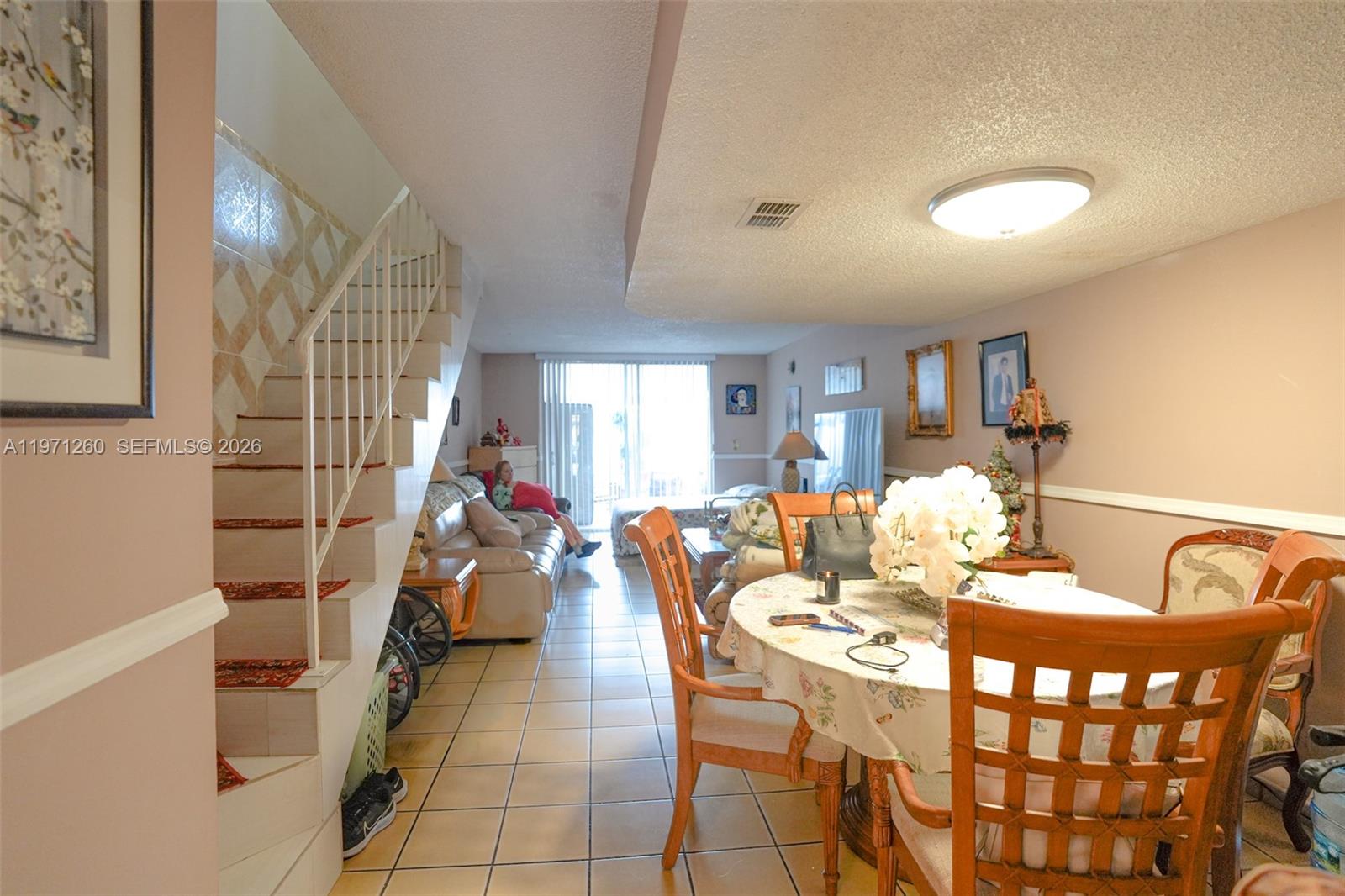 1159 W 40th St #16 Hialeah, FL 33012