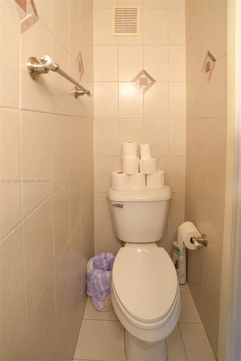 1159 W 40th St #16 Hialeah, FL 33012