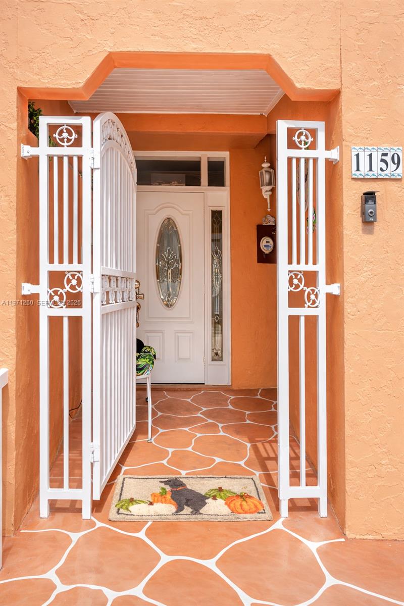 1159 W 40th St #16 Hialeah, FL 33012