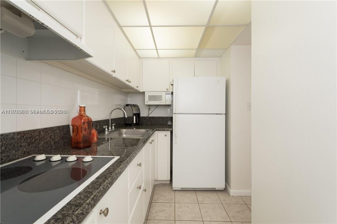 1200 West Ave #PH-02 Miami Beach, FL 33139