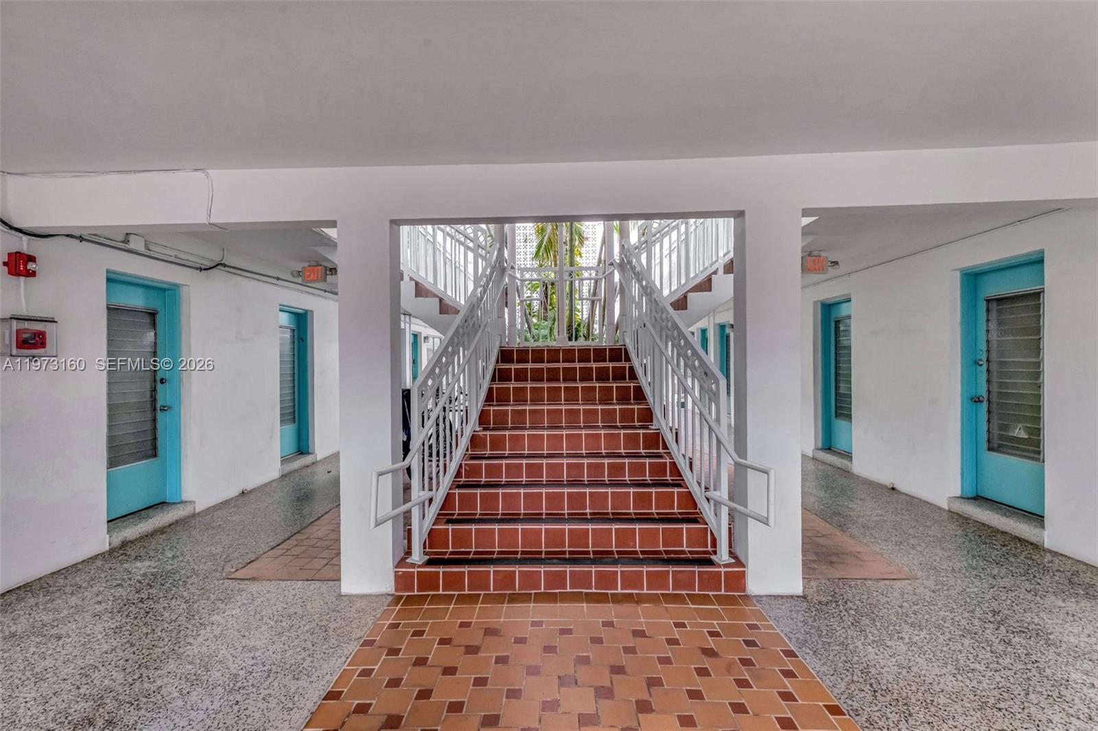 350 Collins Ave #306 Miami Beach, FL 33139