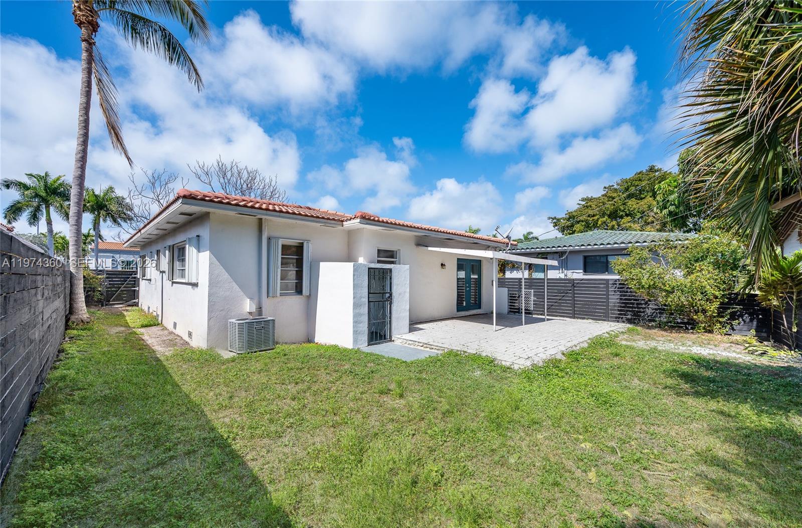 7027 Trouville Esplanade Miami Beach, FL 33141