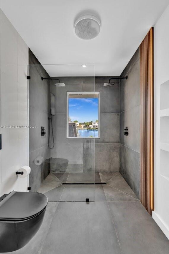 19801 NE 23rd Ave Miami, FL 33180