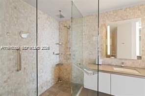 image Reach Brickell City Centre37