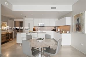 image Reach Brickell City Centre4