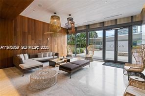 image Reach Brickell City Centre52