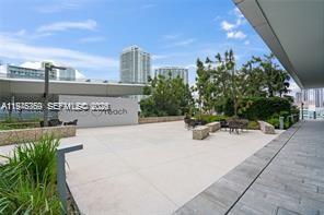 image Reach Brickell City Centre57