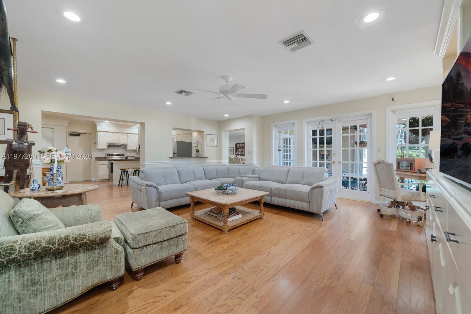 2046 NE 15th St Fort Lauderdale, FL 33304