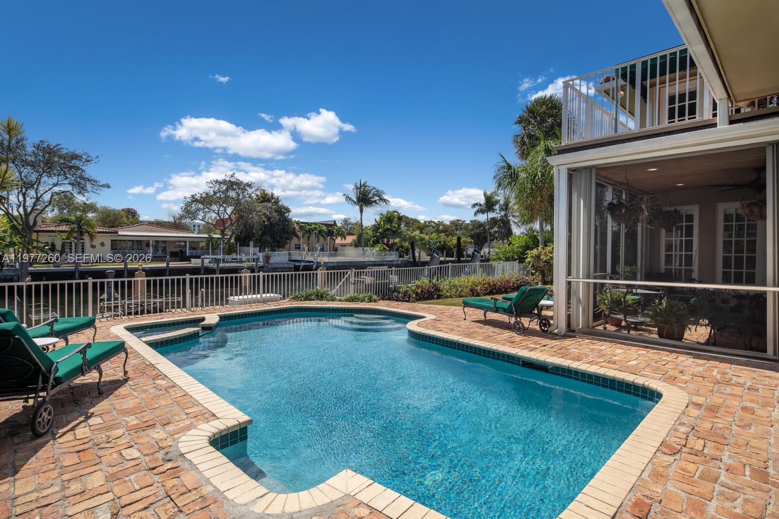 2046 NE 15th St Fort Lauderdale, FL 33304