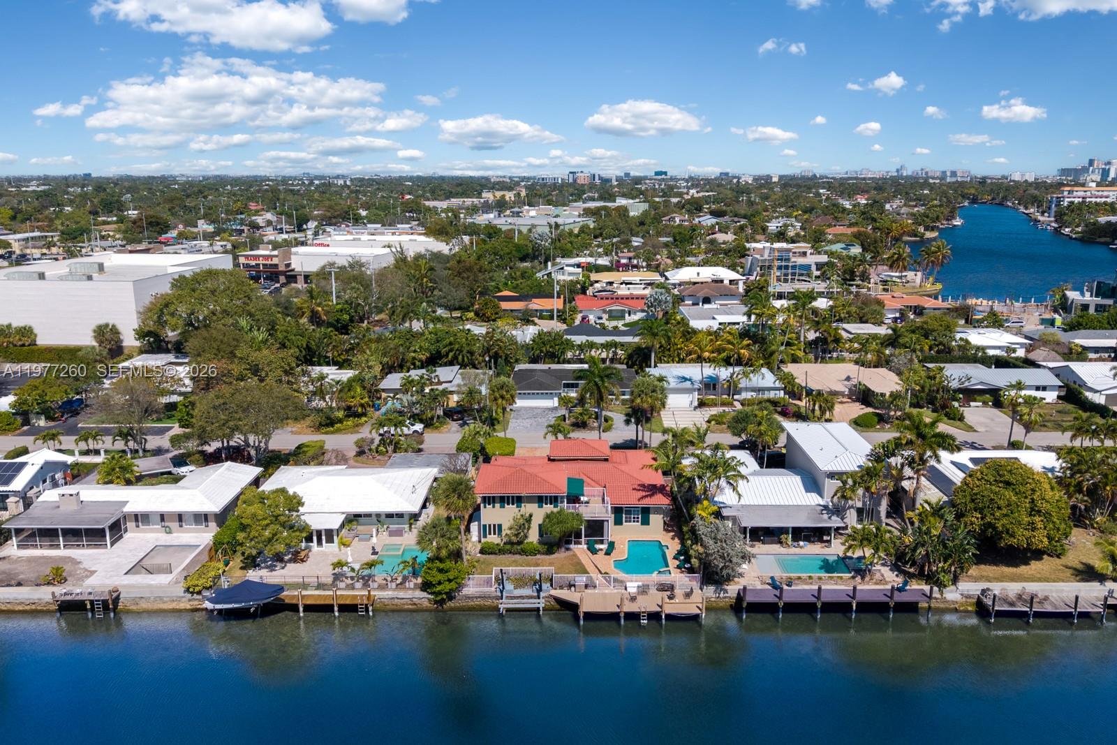 2046 NE 15th St Fort Lauderdale, FL 33304