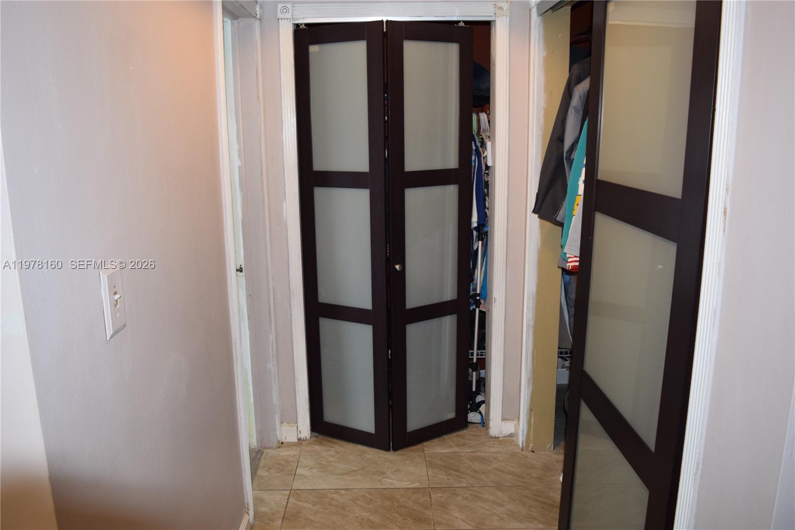 5317 Van Buren St Hollywood, FL 33021