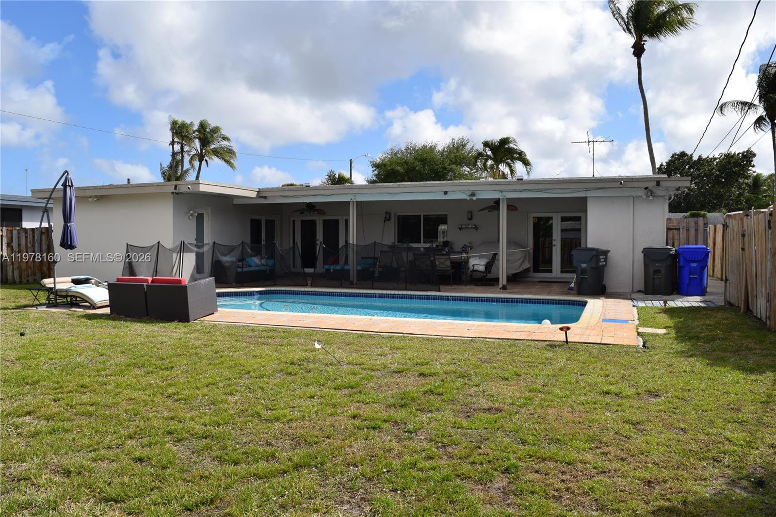 5317 Van Buren St Hollywood, FL 33021