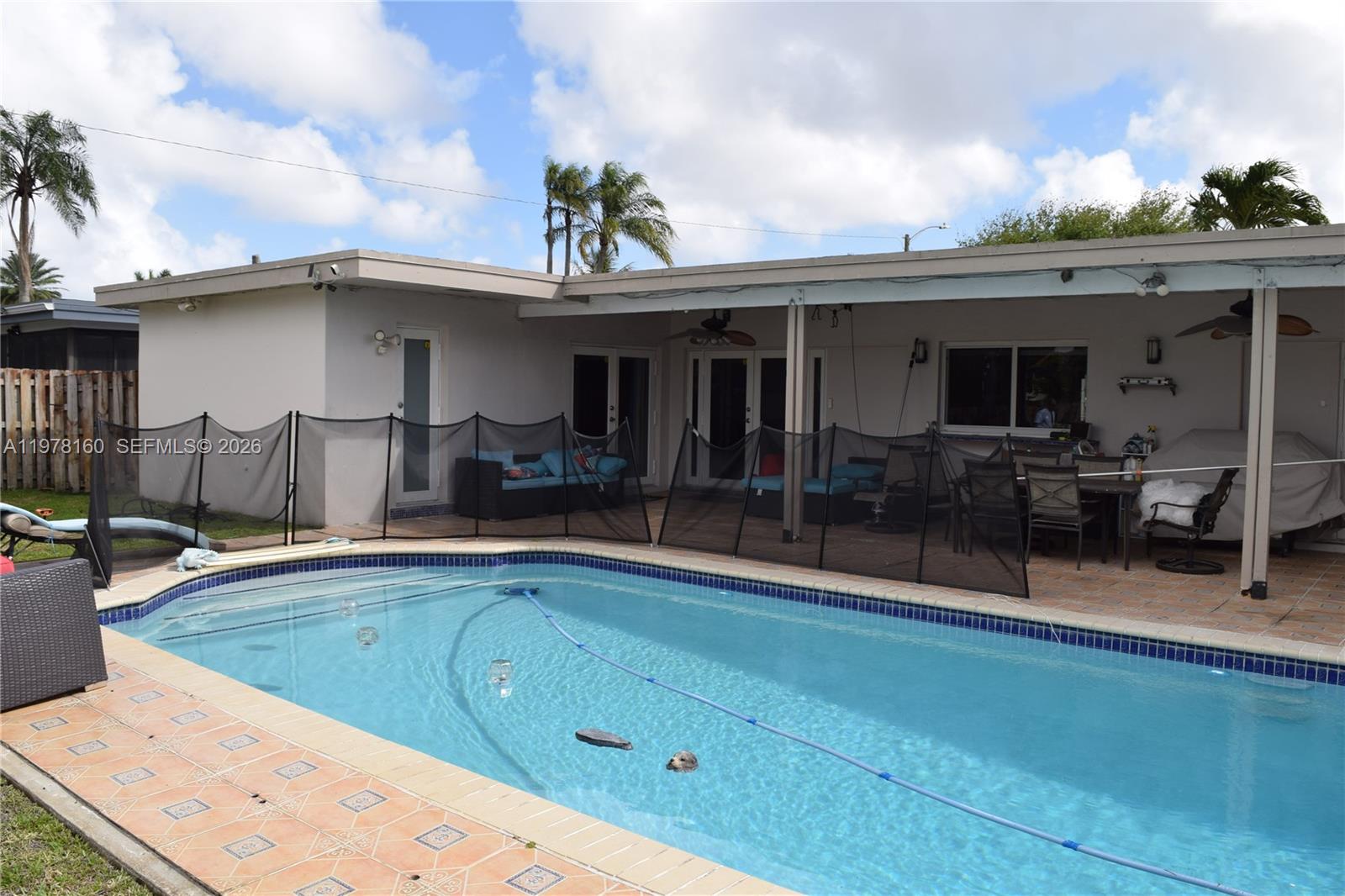 5317 Van Buren St Hollywood, FL 33021