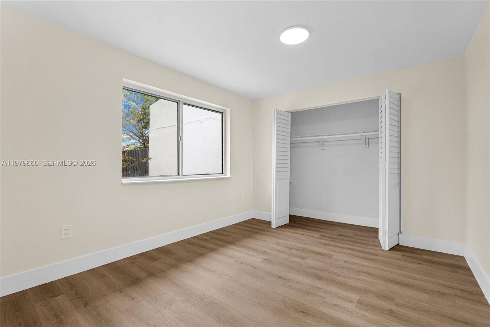 1590 Kia Dr Homestead, FL 33033