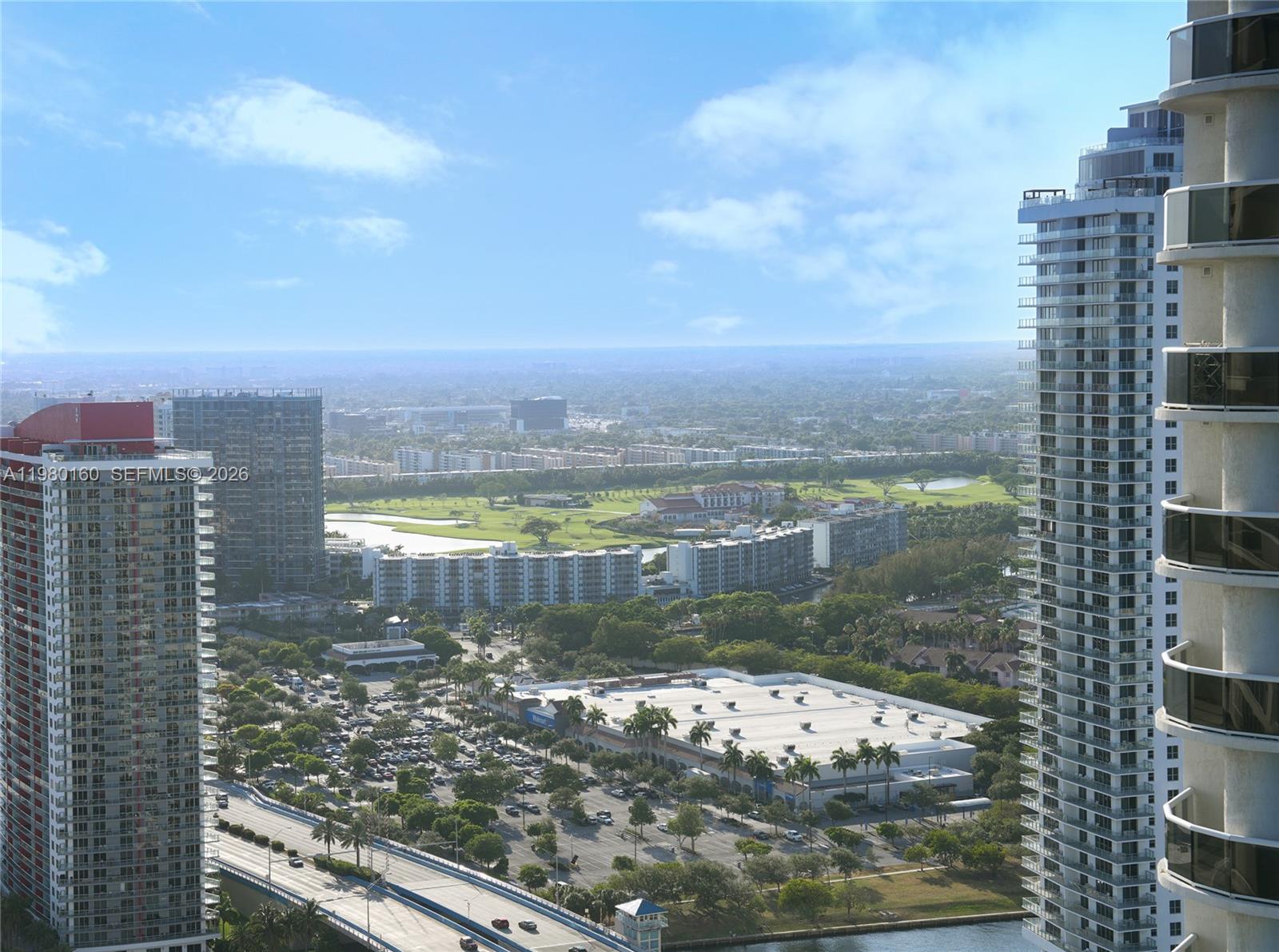 image Beach Club 230