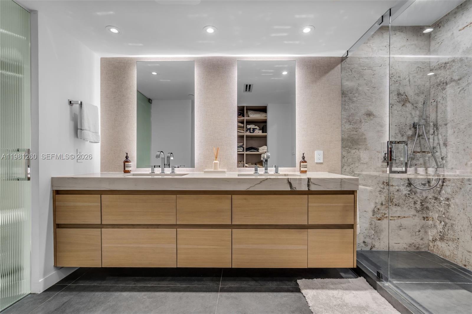 151 Crandon Blvd #1035 Key Biscayne, FL 33149