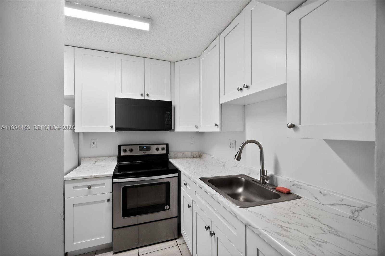 9436 SW 140th Ct #9436 Miami, FL 33186