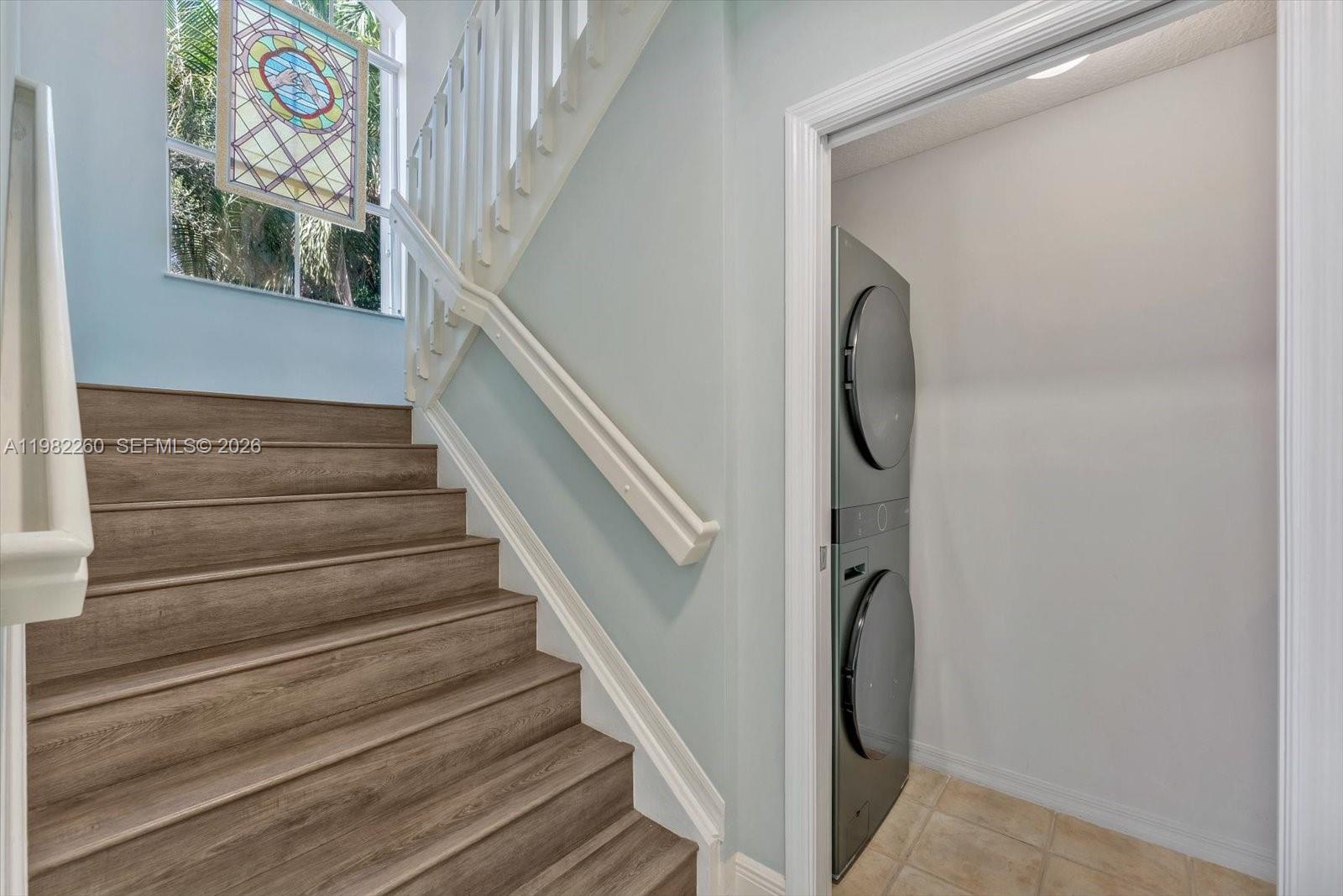 9057 SW 161st Ter Palmetto Bay, FL 33157