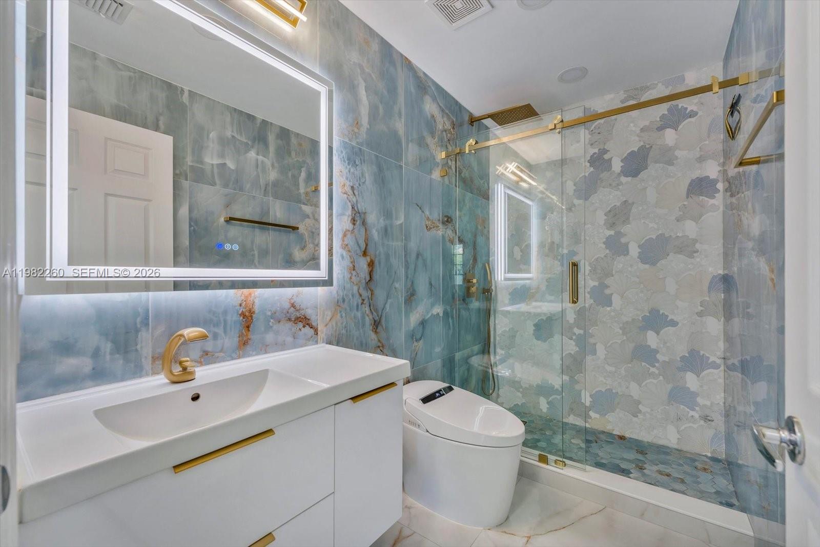 9057 SW 161st Ter Palmetto Bay, FL 33157