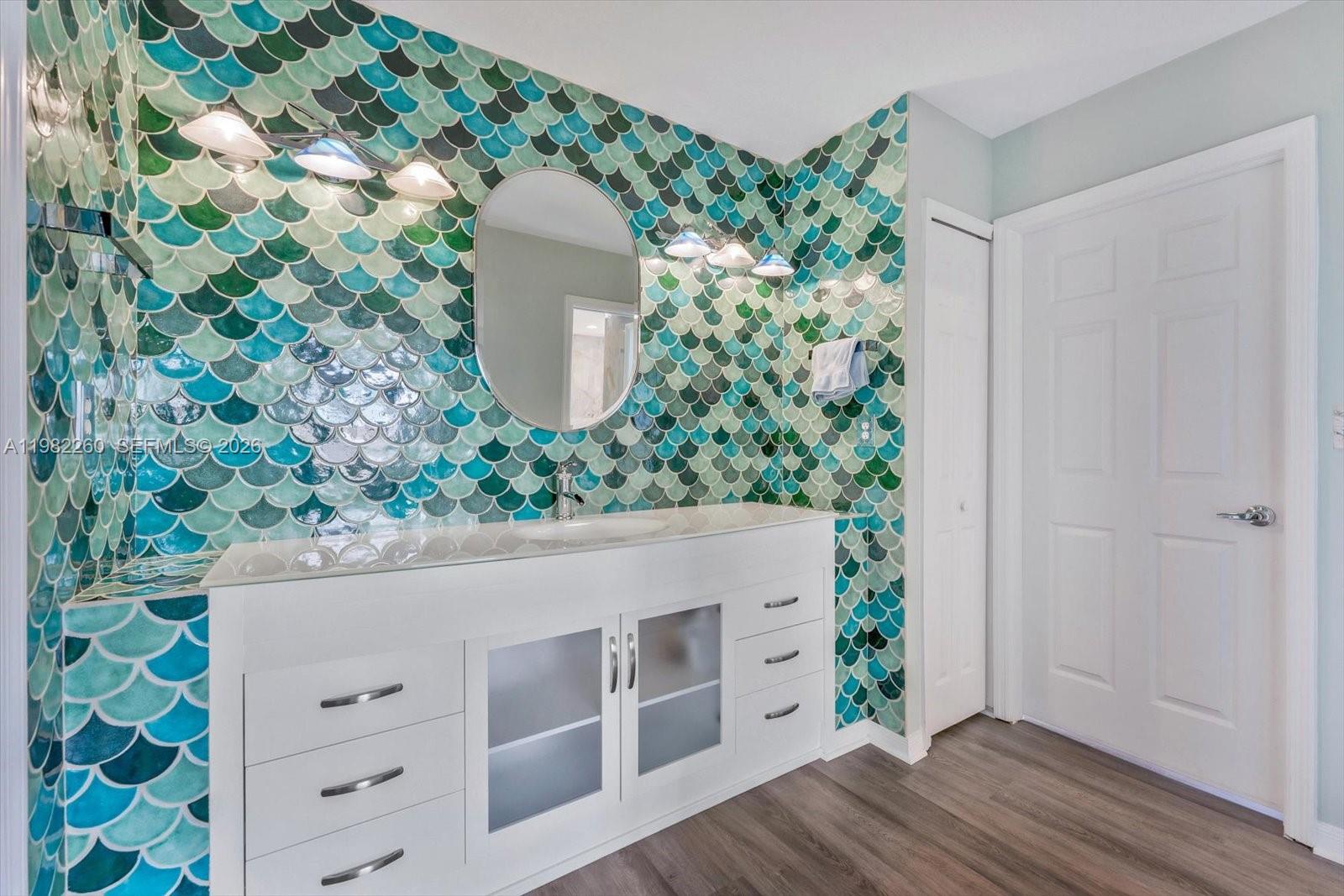 9057 SW 161st Ter Palmetto Bay, FL 33157