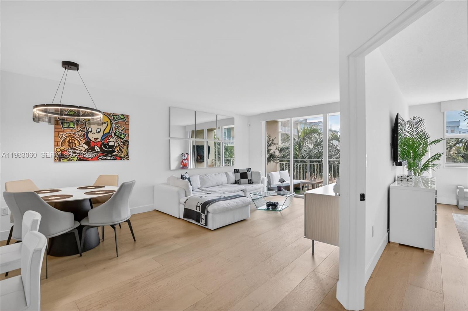 99 SE Mizner Blvd #824 Boca Raton, FL 33432