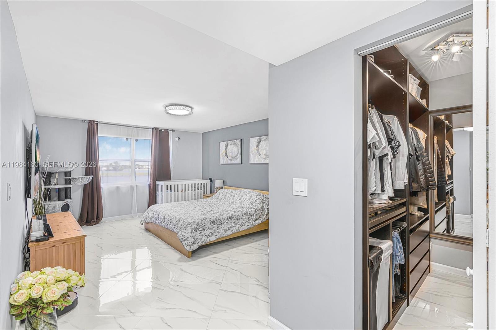 605 Ives Dairy Rd #305-7 Miami, FL 33179