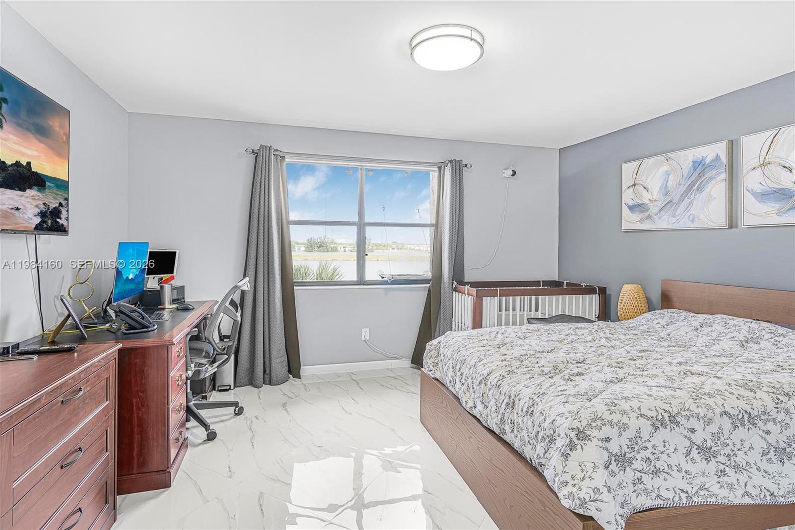 605 Ives Dairy Rd #305-7 Miami, FL 33179