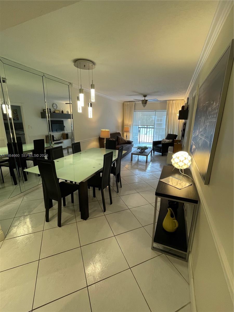 201 178th Dr #313 Sunny Isles Beach, FL 33160