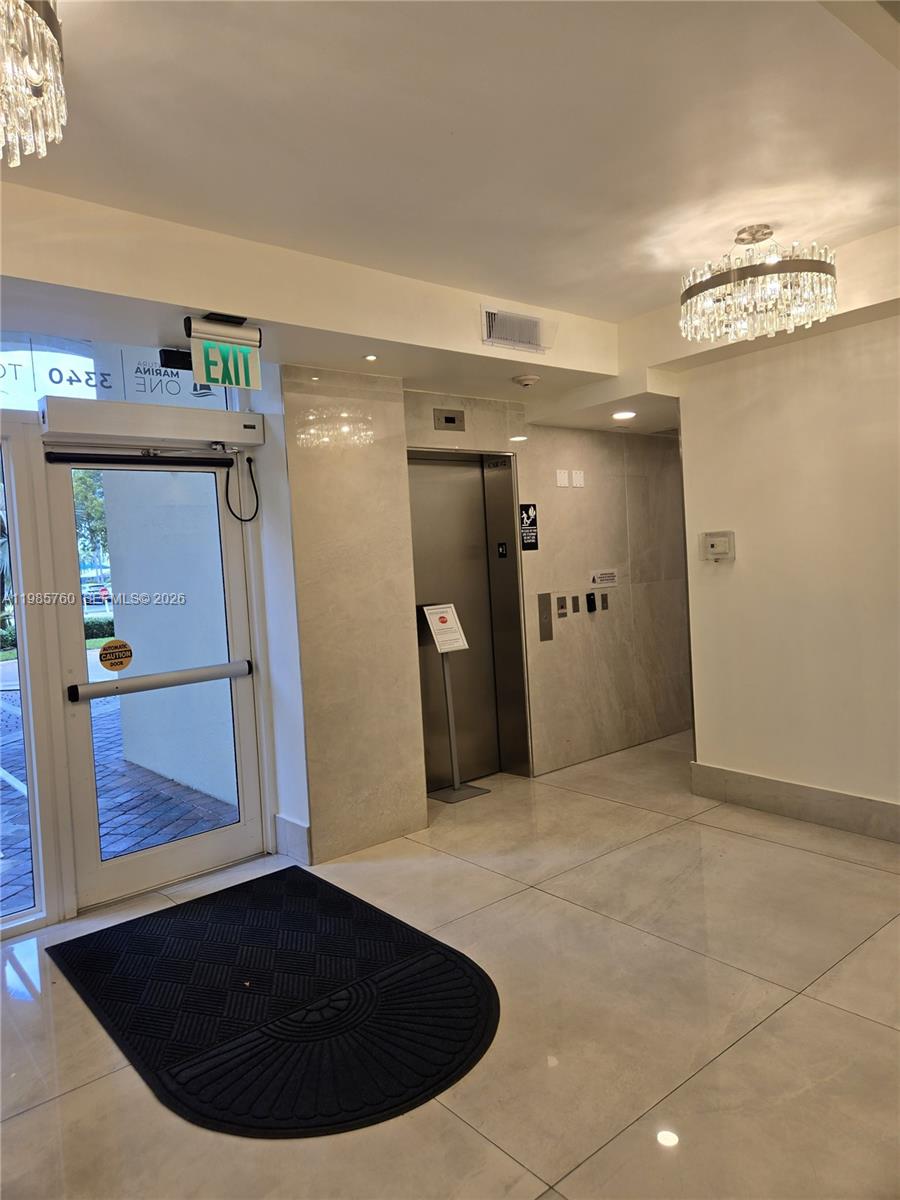 image Aventura Marina 122