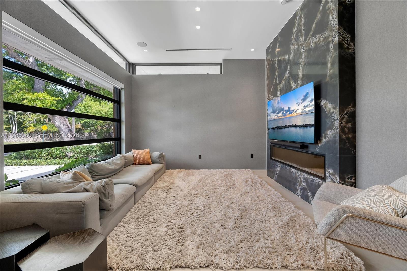 1200 NE 94th St Miami Shores, FL 33138