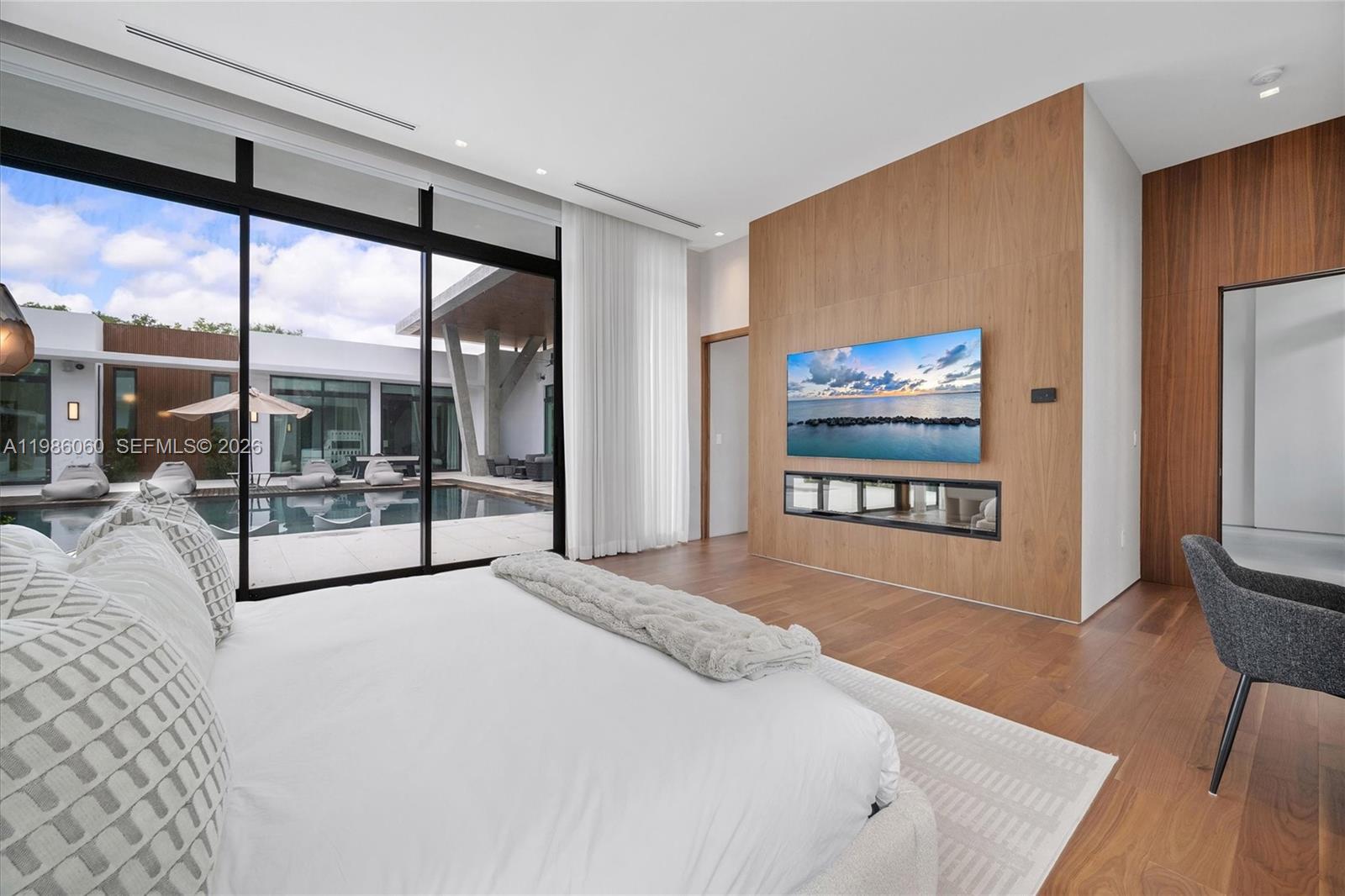 1200 NE 94th St Miami Shores, FL 33138