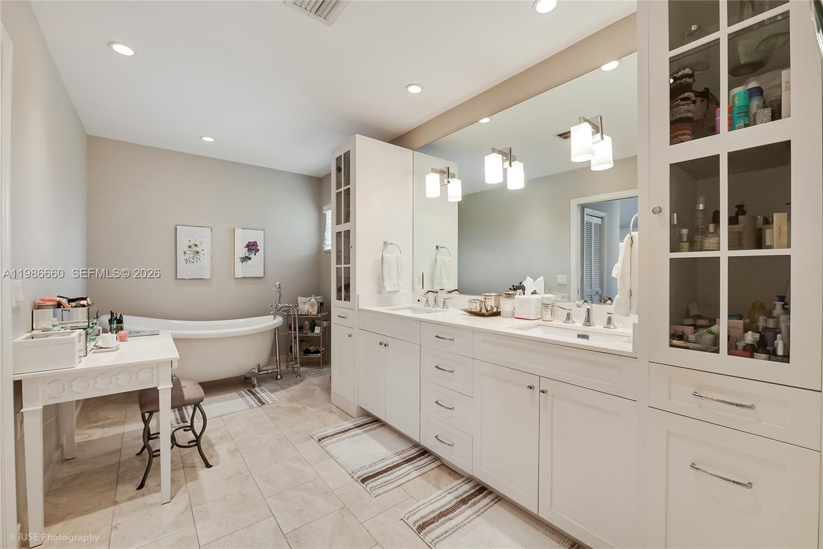 10422 SW 121st St Miami, FL 33176