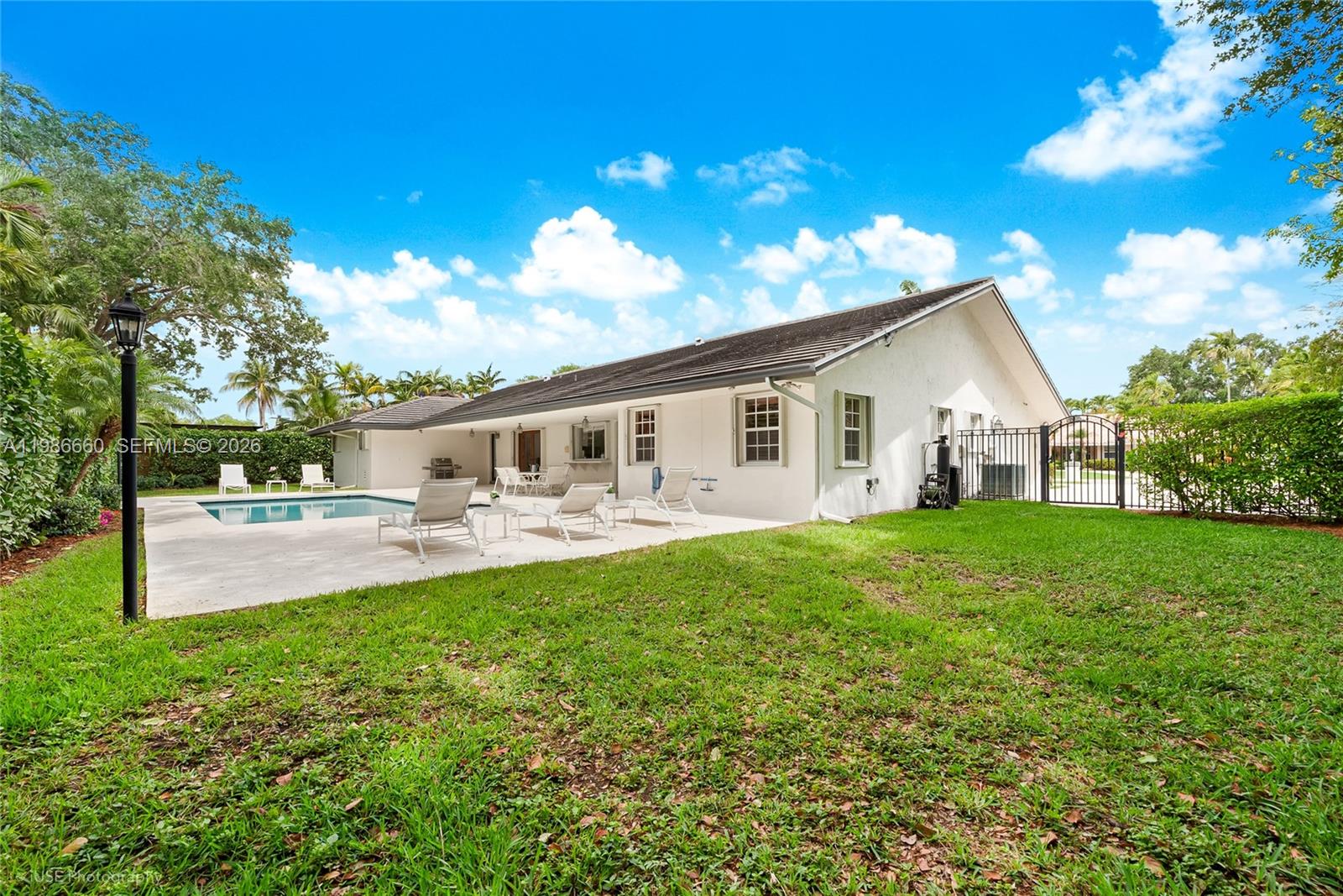 10422 SW 121st St Miami, FL 33176