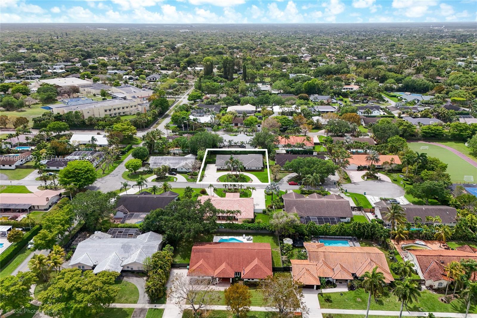 10422 SW 121st St Miami, FL 33176