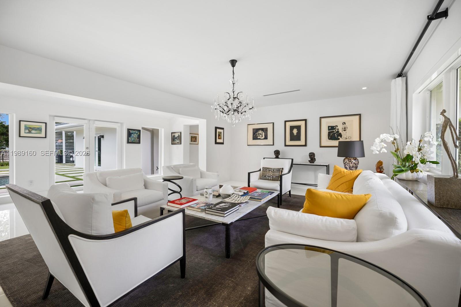 6120 Riviera Dr Coral Gables, FL 33146