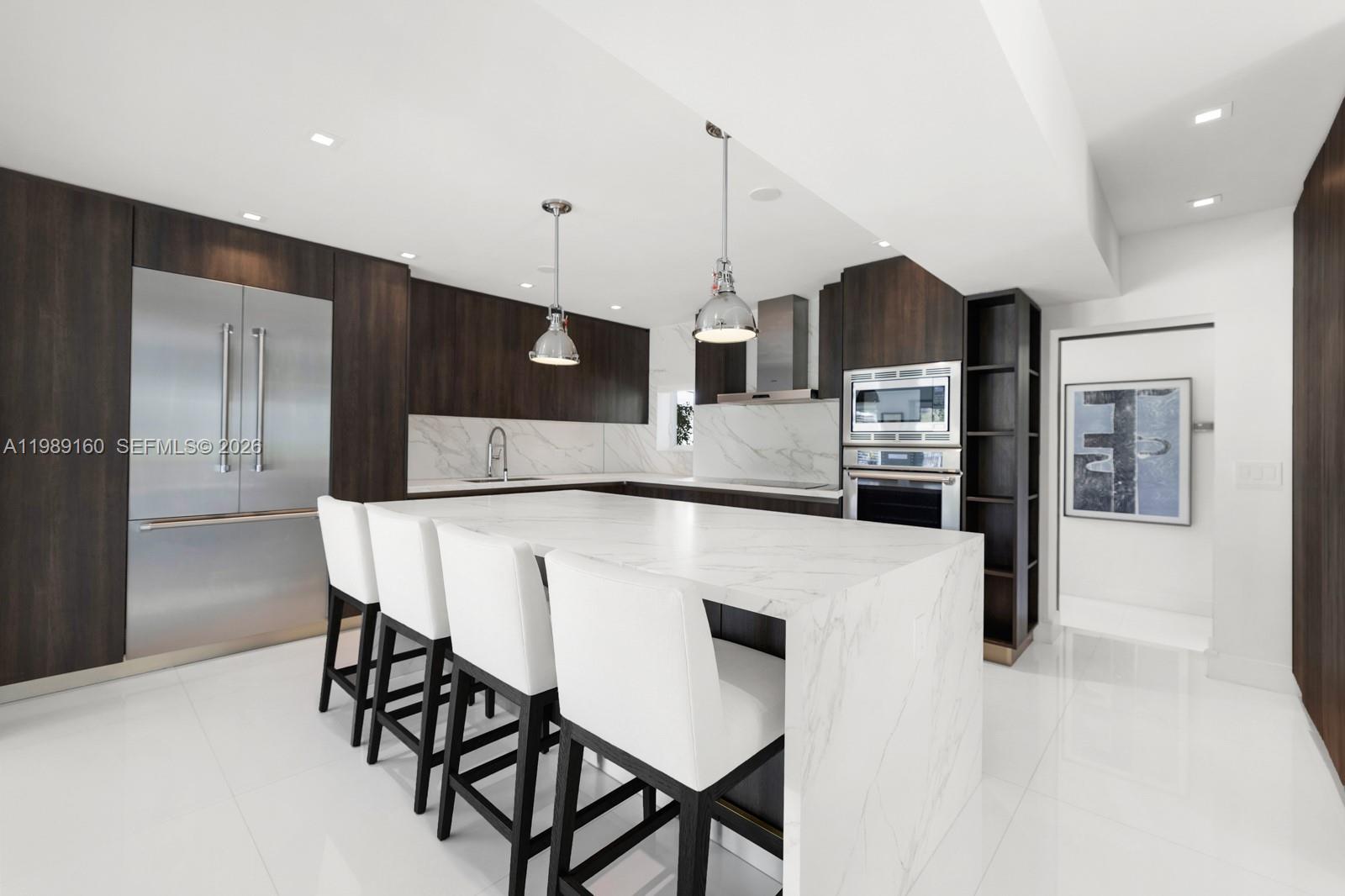 6120 Riviera Dr Coral Gables, FL 33146