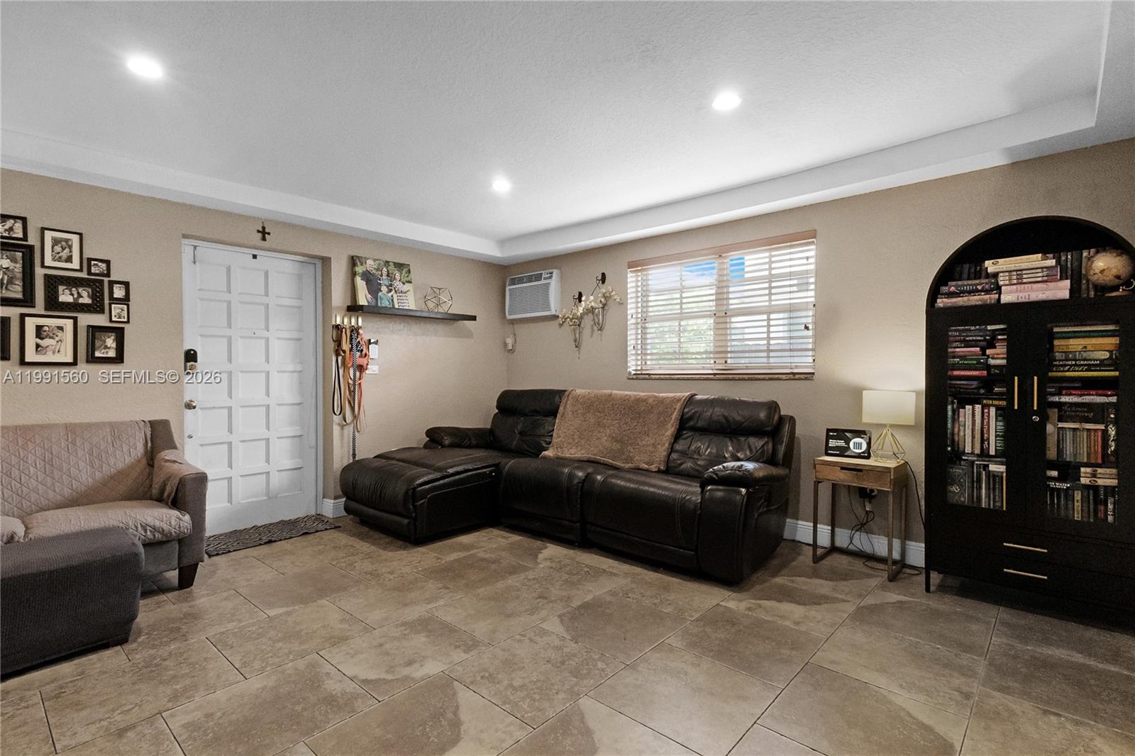 3500 SW 13th St Miami, FL 33145