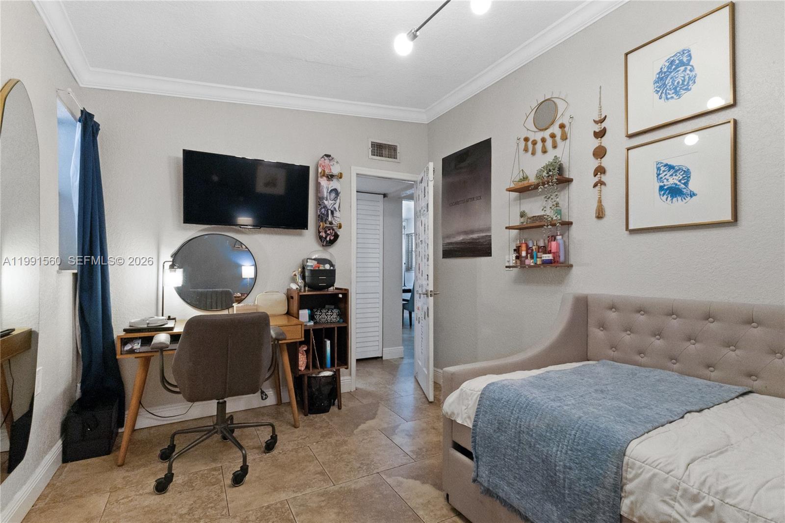 3500 SW 13th St Miami, FL 33145