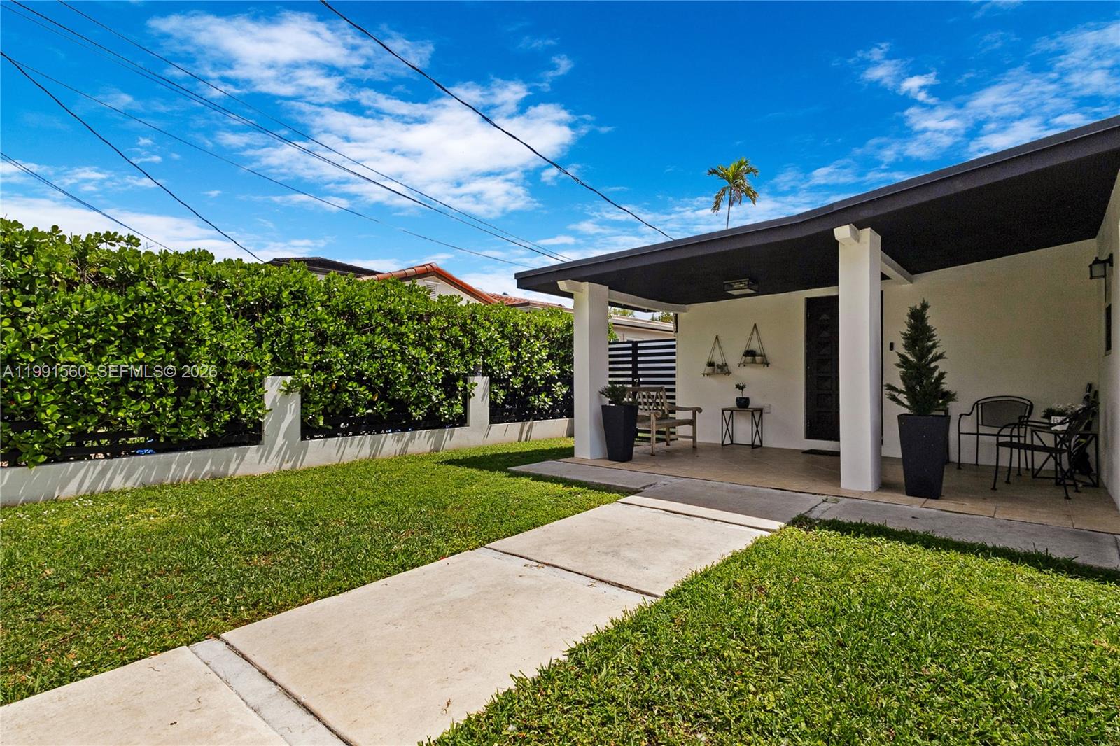 3500 SW 13th St Miami, FL 33145