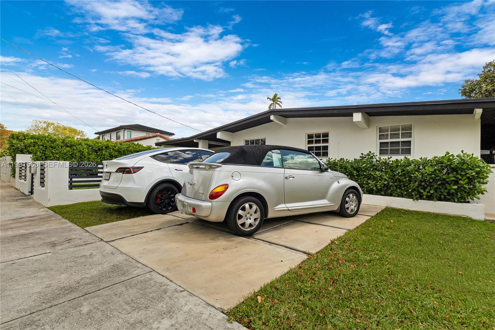 3500 SW 13th St Miami, FL 33145