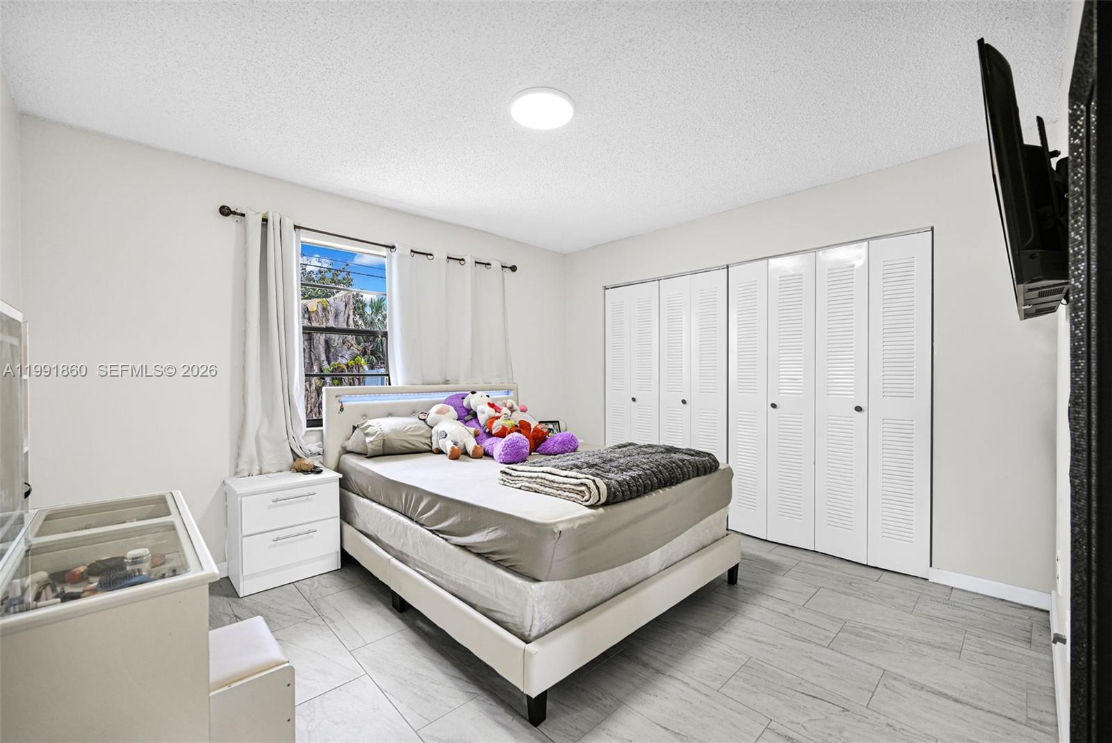 2934 NW 94th St Miami, FL 33147